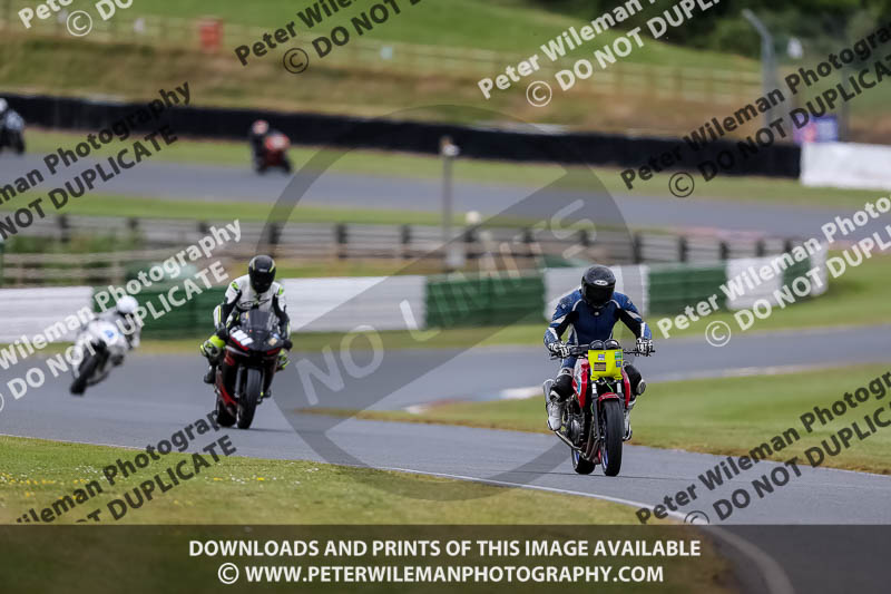 enduro digital images;event digital images;eventdigitalimages;mallory park;mallory park photographs;mallory park trackday;mallory park trackday photographs;no limits trackdays;peter wileman photography;racing digital images;trackday digital images;trackday photos
